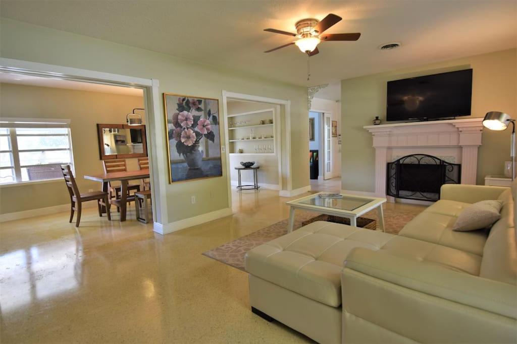 Rowena House 2Bd Den 2Bth Heated Pool Near Siesta Key Villa Sarasota Exterior photo