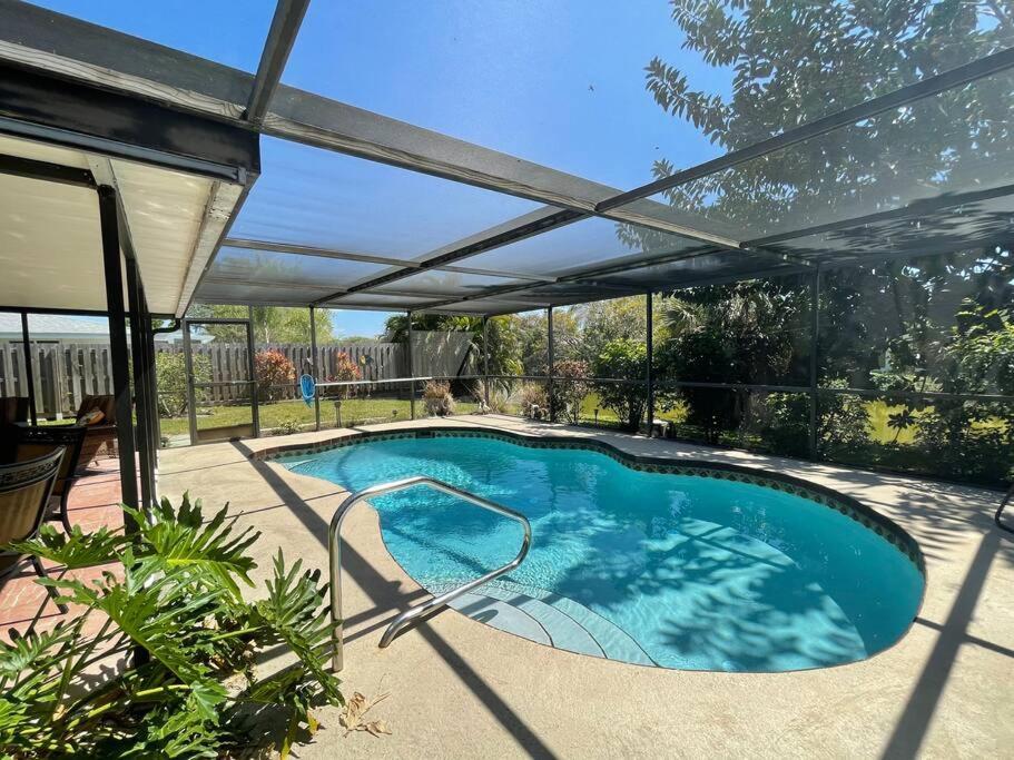 Rowena House 2Bd Den 2Bth Heated Pool Near Siesta Key Villa Sarasota Exterior photo